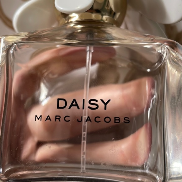 Marc Jacobs Daisy - Only EMPTY BOTTLE - Picture 5 of 8